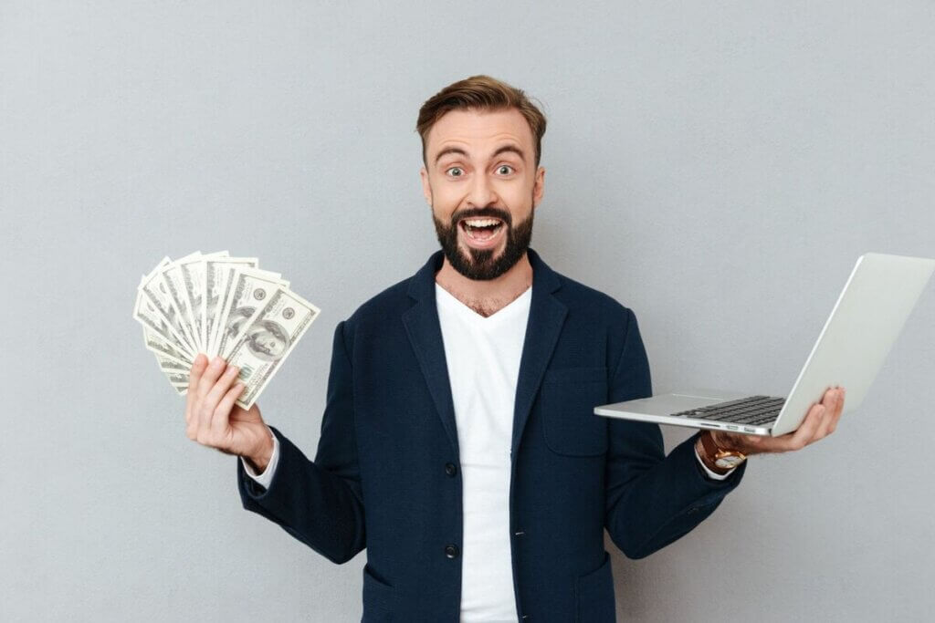 What is the average return of a prop trader